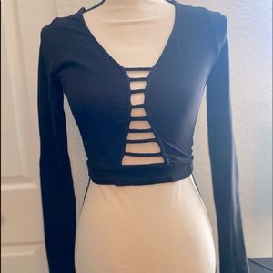 FREE Black crop top - *with a minimum purchase of 2 bundled items!